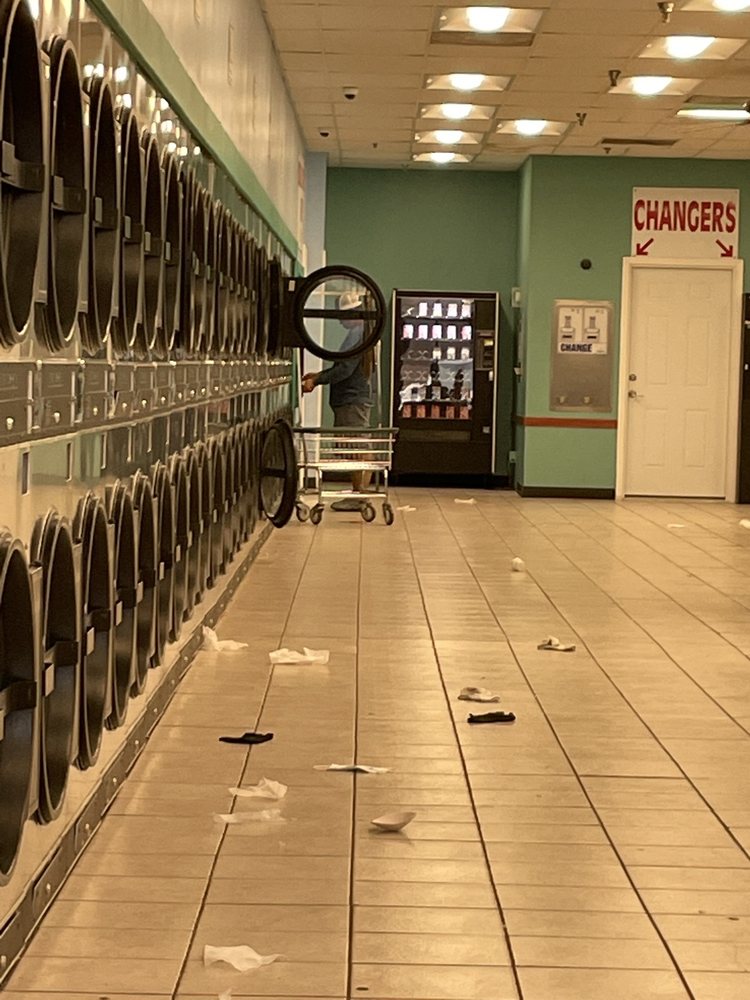 ELGIN COIN LAUNDRY Updated September 2024 18 Photos & 16 Reviews