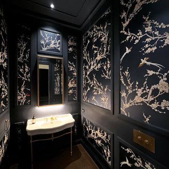 Alexander's Wallpaper Installation Techniques - Wallcovering - Wallpapering Near Me