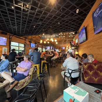 Patterson Park - Bars Near Me - Houston, Texas