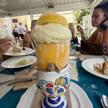 Sal de Riso - Ice Cream & Frozen Yogurt Near Me - Minori, SA
