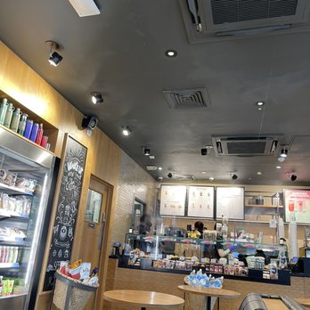 Starbucks - Interior - Coffee & Tea Near Me - London, XGL