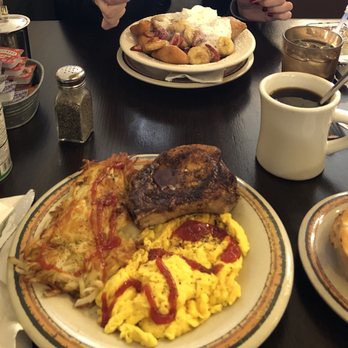 Cajun Kitchen Cafe - Cajun/Creole Near Me - Ventura, California