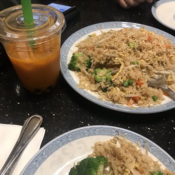Da Chef Noodle - Fried Rice with veggies. Very delicious - Noodles Near Me - Bermuda Dunes, California
