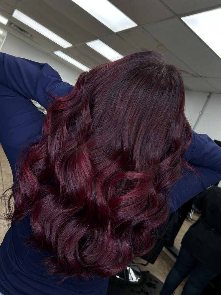 DIVINAS HAIR SALON Updated June 2024 2641 S Hampton Rd, Dallas