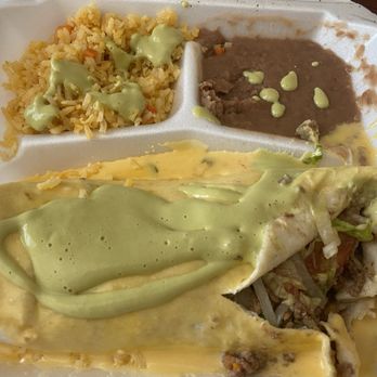 Taco Aranda - I normally get the plain chicken fajita burrito (without queso) tried this & It was good, but I prefer the original burrito - Mexican Near Me - Austin, Texas
