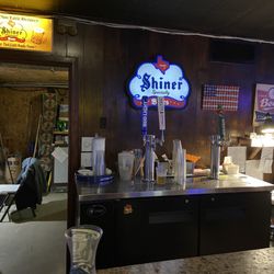 Shiner Icehouse