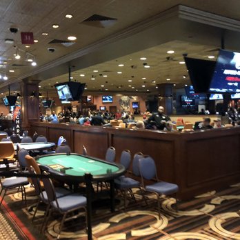 Horseshoe Casino - Poker room - Hotels Near Me - Robinsonville, Mississippi Horseshoe Casino - Poker room - Hotels Near Me - Robinsonville, Mississippi