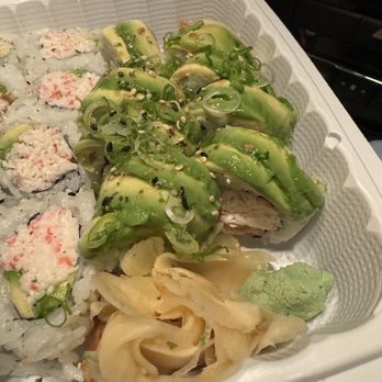 Sushi Day - Green Dragon Roll - Sushi Bars Near Me - San Jose, California Sushi Day - Green Dragon Roll - Sushi Bars Near Me - San Jose, California