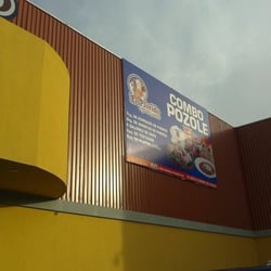 El Florido - Fachada y Combo Pozole