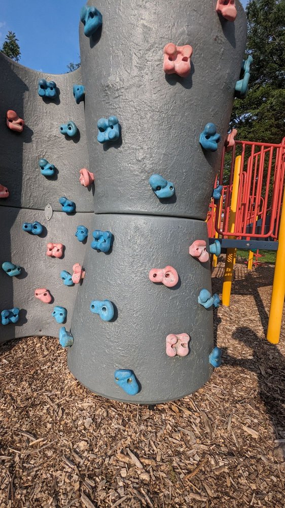 DEVONSHIRE PARK Updated April 2024 10 Photos 6324 Ambleside Dr