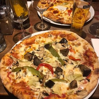 Carmine Café - Pizza Near Me - Paris, 75 Carmine Café - Pizza Near Me - Paris, 75