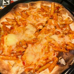 Crust  & Crumble - Penne vodka pizza