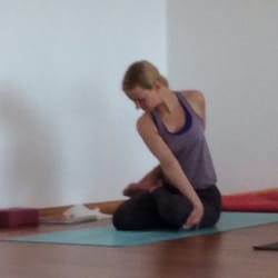 Yoga-Style