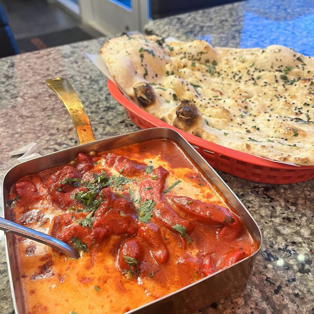 Chaska Indian Restaurant - Butter Chicken and Garlic Naan - Indian Near Me - Las Vegas, Nevada Chaska Indian Restaurant - Butter Chicken and Garlic Naan - Indian Near Me - Las Vegas, Nevada