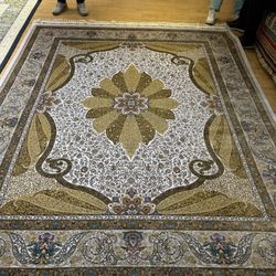Baggio Rossini Arvalya Store - 3 silk rugs purchased from Arvalya Rug in Selcuk, Turkey but not received 10 weeks from purchase date