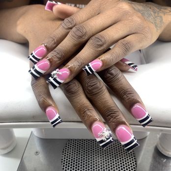 ShunnyNails - Nail Technicians Near Me - Charlotte, North Carolina ShunnyNails - Nail Technicians Near Me - Charlotte, North Carolina