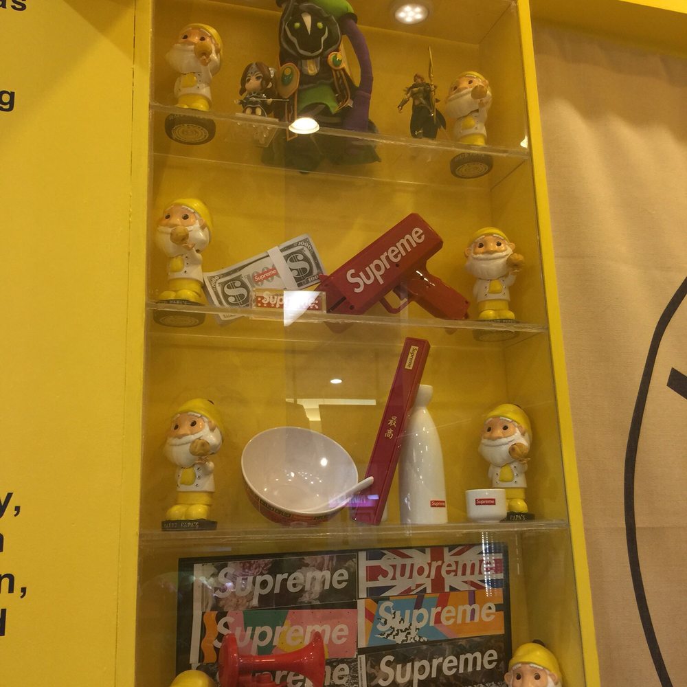 Beard Papa's - I want the Supreme sake set!!! - Desserts Near Me - Flushing, New York Beard Papa's - I want the Supreme sake set!!! - Desserts Near Me - Flushing, New York