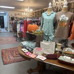 Serendipity Boutique - Women's clothing.