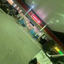 Circle K - Entrance