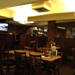 Pho Japolo - Dining room area