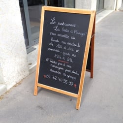 La Salle à Manger - Objectif : former aux métiers de la restauration des jeunes de 16 à 25 ans en difficulté scolaire, sociale, familiale.