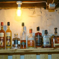 The Joiners Arms - Whiskey Den