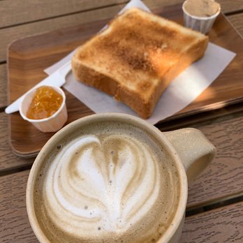 Sue's Gallery Cafe - Toast & Hojicha almondmilk latte - Desserts Near Me - Saratoga, California Sue's Gallery Cafe - Toast & Hojicha almondmilk latte - Desserts Near Me - Saratoga, California