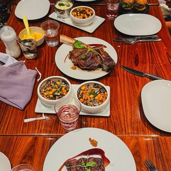 Gordon Ramsay Steak - Steakhouses Near Me - Las Vegas, Nevada