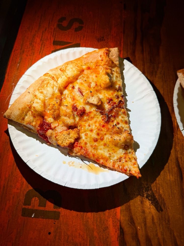 Food from Mikey's Late Night Slice