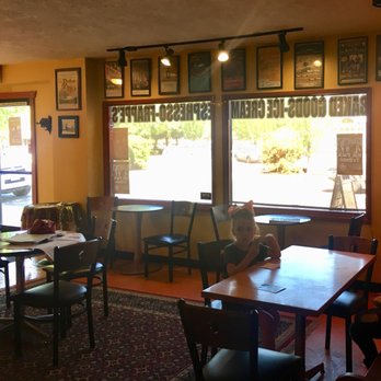 Seasons Coffee Shop - Main seating area - Coffee & Tea Near Me - Ridgefield, Washington Seasons Coffee Shop - Main seating area - Coffee & Tea Near Me - Ridgefield, Washington