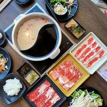 Mo Mo Paradise - AYCE Shabu - Japanese Near Me - Arcadia, California