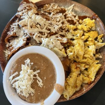 Caramelo Cafe - Chilaquiles rojo - Breakfast & Brunch Near Me - La Puente, California Caramelo Cafe - Chilaquiles rojo - Breakfast & Brunch Near Me - La Puente, California