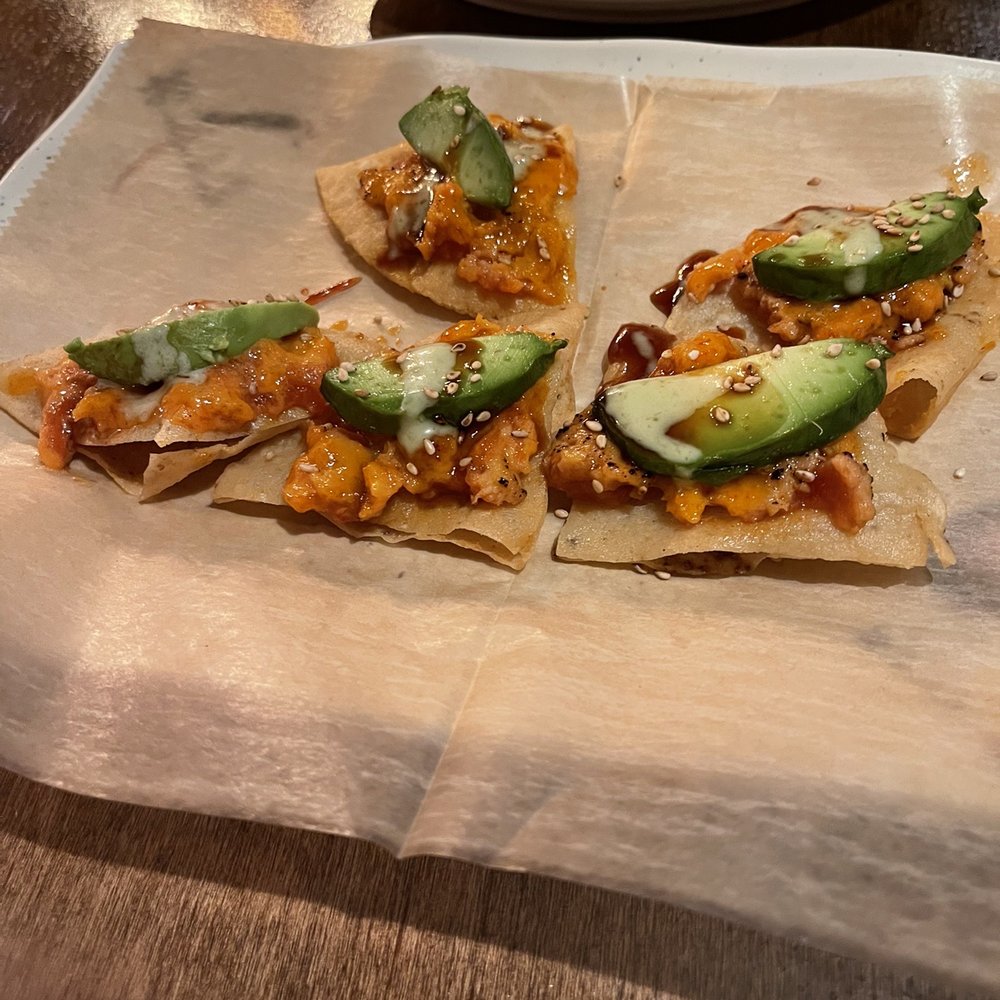 Hakuya Sushi - 5 Piece Tokyo Nacho - Sushi Bars Near Me - Buffalo Grove, Illinois