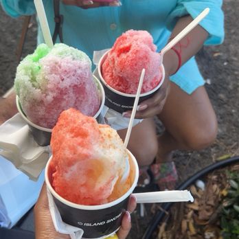Island Snow Hawaii - Yummy shaved ice. - Men's Clothing Near Me - Kailua, Hawaii