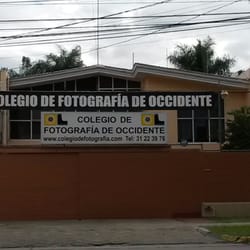 Colegio de Fotografía de Occidente - Fachada.