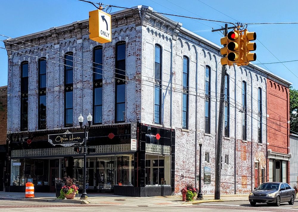 HOWELL OPERA HOUSE Updated July 2024 11 Photos 123 W Grand River