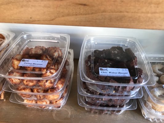 Pascal on Beverly by null