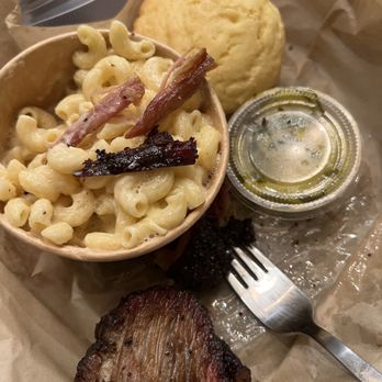 The Smokehouse BBQ - Burnt tips, mac and cheese, cornbread - Barbeque Near Me - Winter Park, Colorado