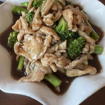 Gumrai Thai - Lad Nar* - Thai Near Me - Arlington Heights, Illinois