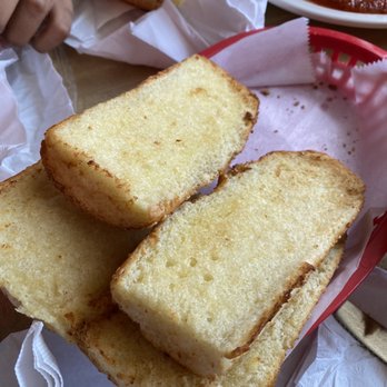 Papa Dante's Restaurant - Yummy garlic bread - Italian Near Me - Converse, Texas Papa Dante's Restaurant - Yummy garlic bread - Italian Near Me - Converse, Texas