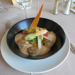 Les Feuillantines - Noix de saint jacques à la plancha, en croûte de morilles