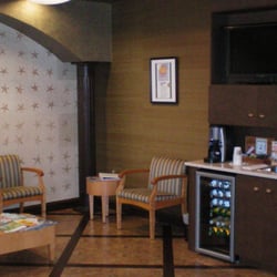 Frank D Straus, DDS