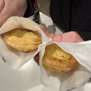 Latea Bubble Tea  - Egg tarts - Desserts Near Me - Culver City, California
