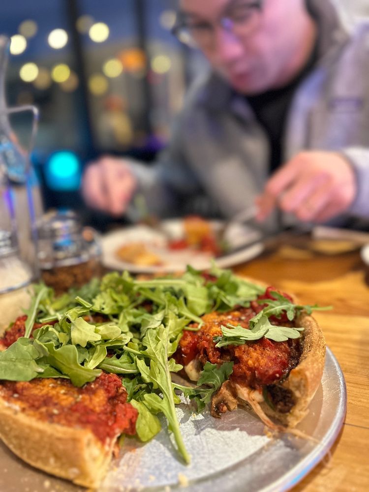 Heirloom Pizza