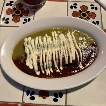 Nuestra Cocina - Chicken enchiladas - Mexican Near Me - Portland, Oregon Nuestra Cocina - Chicken enchiladas - Mexican Near Me - Portland, Oregon