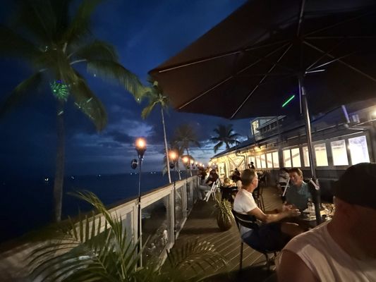 Papa Kona Restaurant & Bar