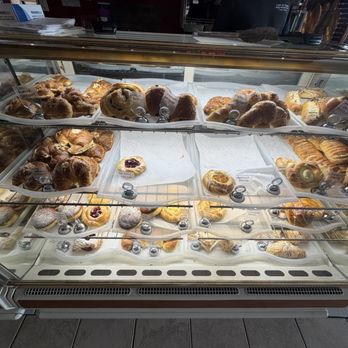 Cafe de Paris Bakery - Sweets - Bakeries Near Me - Indian Rocks Beach, Florida