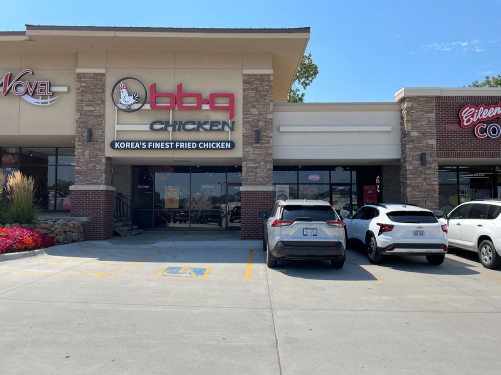 Food from bb.q Chicken