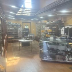 Up In Smoke - Main cigar room