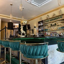 The Eleanors Bar and Restaurant - Bar